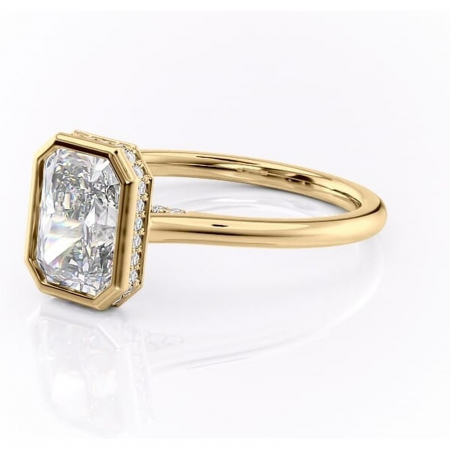 Inel de logodnă Wisteria din aur Galben 14kt cu moissanite tăietură radiantă – Solitar rafinată pentru profil înalt | Personalizează și configurează gratuit online [6]