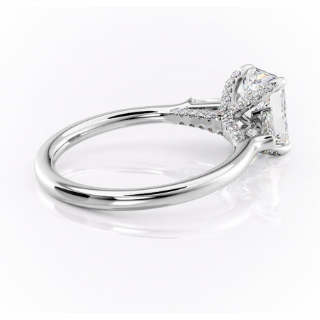 Inel de logodnă Ysella din aur Alb 14kt cu moissanite tăietură radiantă – Montură cu trei pietre rafinată pentru profil înalt | Personalizează și configurează gratuit online [2]