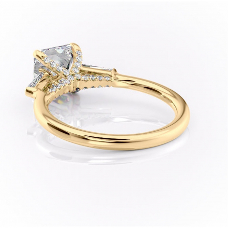 Inel de logodnă Ysella din aur Galben 14kt cu moissanite tăietură asscher – Montură cu trei pietre rafinată pentru profil înalt | Personalizează și configurează gratuit online [3]