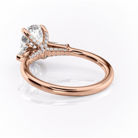 Inel de logodnă Ysella din aur Rose 14kt cu moissanite tăietură ovală – Montură cu trei pietre rafinată pentru profil înalt | Personalizează și configurează gratuit online [3]