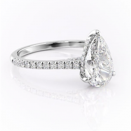 Pară - Inel de logodnă Zella din aur Alb 14kt cu moissanite tăietură pară – Montură pavé rafinată pentru profil înalt | Personalizează și configurează gratuit online