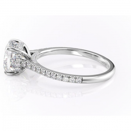 Inel de logodnă Zella din aur Alb 14kt cu moissanite tăietură pernă – Montură pavé rafinată pentru profil înalt | Personalizează și configurează gratuit online [5]