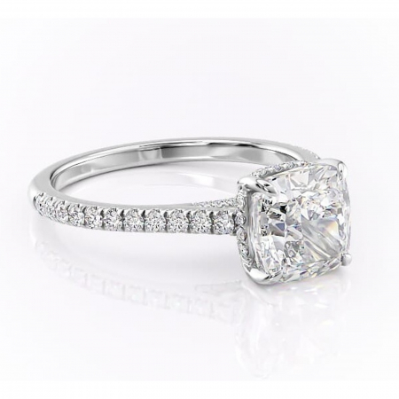 Pernă - Inel de logodnă Zella din aur Alb 14kt cu moissanite tăietură pernă – Montură pavé rafinată pentru profil înalt | Personalizează și configurează gratuit online