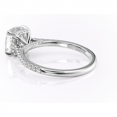 Inel de logodnă Zella din aur Alb 14kt cu moissanite tăietură pernă – Montură pavé rafinată pentru profil înalt | Personalizează și configurează gratuit online [4]