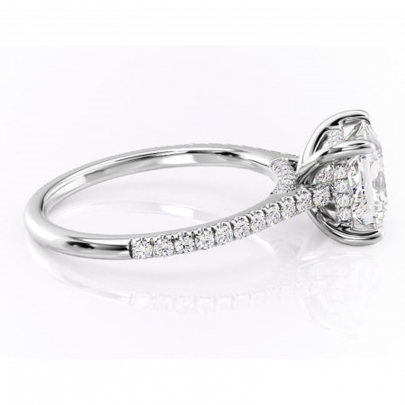 Inel de logodnă Zella din aur Alb 14kt cu moissanite tăietură princess – Montură pavé rafinată pentru profil înalt | Personalizează și configurează gratuit online [1]