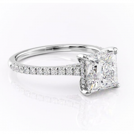 18K - Inel de logodnă Zella din aur Alb 18kt cu moissanite tăietură princess – Montură pavé rafinată pentru profil înalt | Personalizează și configurează gratuit online