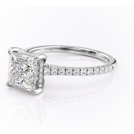 Inel de logodnă Zella din aur Alb 14kt cu moissanite tăietură princess – Montură pavé rafinată pentru profil înalt | Personalizează și configurează gratuit online [6]