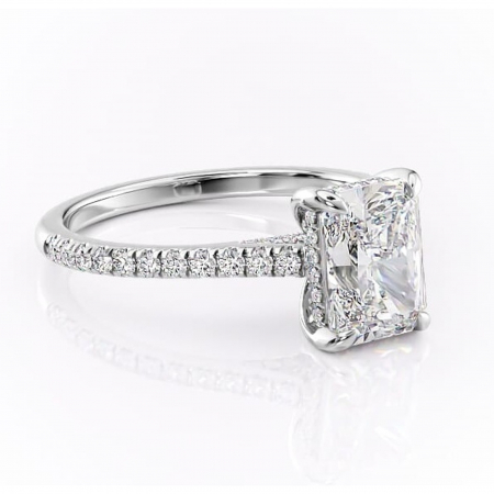 Radiantă - Inel de logodnă Zella din aur Alb 14kt cu moissanite tăietură radiantă – Montură pavé rafinată pentru profil înalt | Personalizează și configurează gratuit online