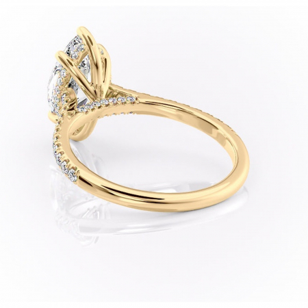 Inel de logodnă Zella din aur Galben 14kt cu moissanite tăietură marquise – Montură pavé rafinată pentru profil înalt | Personalizează și configurează gratuit online [3]