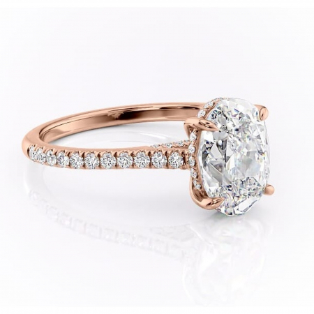 Aur roz - Inel de logodnă Zella din aur Rose 18kt cu moissanite tăietură ovală – Montură pavé rafinată pentru profil înalt | Personalizează și configurează gratuit online