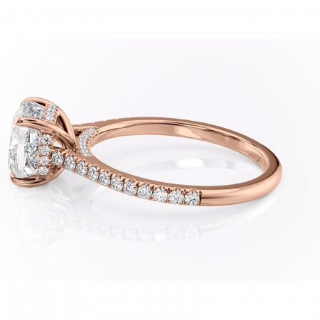 Inel de logodnă Zella din aur Rose 18kt cu moissanite tăietură pernă – Montură pavé rafinată pentru profil înalt | Personalizează și configurează gratuit online [5]