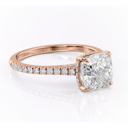 Pernă - Inel de logodnă Zella din aur Rose 18kt cu moissanite tăietură pernă – Montură pavé rafinată pentru profil înalt | Personalizează și configurează gratuit online