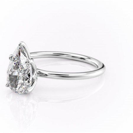 Inel de logodnă Zephyra din aur Alb 14kt cu moissanite tăietură pară – Solitar rafinată pentru profil înalt | Personalizează și configurează gratuit online [6]