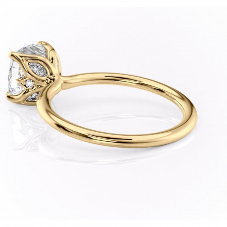 Inel de logodnă Zephyra din aur Galben 18kt cu moissanite tăietură pernă – Solitar rafinată pentru profil înalt | Personalizează și configurează gratuit online [4]