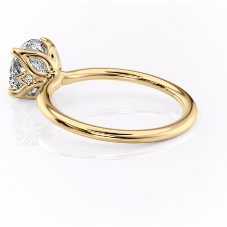 Inel de logodnă Zephyra din aur Galben 14kt cu moissanite tăietură rotundă – Solitar rafinată pentru profil înalt | Personalizează și configurează gratuit online [4]