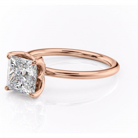 Inel de logodnă Zephyra din aur Rose 14kt cu moissanite tăietură princess – Solitar rafinată pentru profil înalt | Personalizează și configurează gratuit online [6]