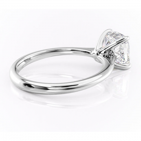 Inel de logodnă Zirena din aur Alb 14kt cu moissanite tăietură pernă – Solitar rafinată pentru profil jos | Personalizează și configurează gratuit online [2]