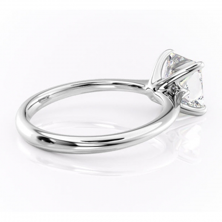 Inel de logodnă Zirena din aur Alb 14kt cu moissanite tăietură princess – Solitar rafinată pentru profil jos | Personalizează și configurează gratuit online [2]