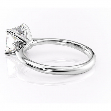 Inel de logodnă Zirena din aur Alb 14kt cu moissanite tăietură princess – Solitar rafinată pentru profil jos | Personalizează și configurează gratuit online [4]
