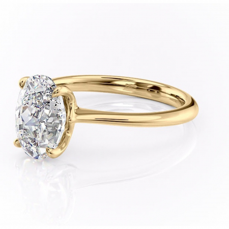 Inel de logodnă Zirena din aur Galben 18kt cu moissanite tăietură ovală – Solitar rafinată pentru profil jos | Personalizează și configurează gratuit online [6]