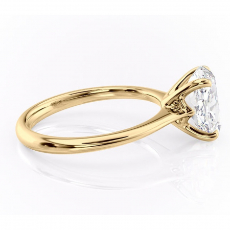Inel de logodnă Zirena din aur Galben 18kt cu moissanite tăietură ovală – Solitar rafinată pentru profil jos | Personalizează și configurează gratuit online [1]