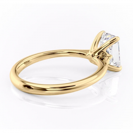 Inel de logodnă Zirena din aur Galben 14kt cu moissanite tăietură radiantă – Solitar rafinată pentru profil jos | Personalizează și configurează gratuit online [2]