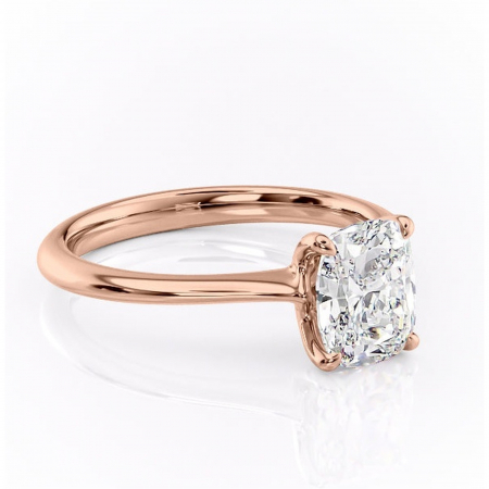 Pernă alungită - Inel de logodnă Zirena din aur Rose 14kt cu moissanite tăietură asscher – Solitar rafinată pentru profil jos | Personalizează și configurează gratuit online