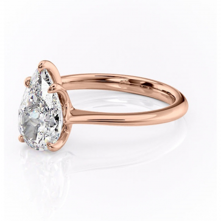 Inel de logodnă Zirena din aur Rose 14kt cu moissanite tăietură pară – Solitar rafinată pentru profil jos | Personalizează și configurează gratuit online [6]