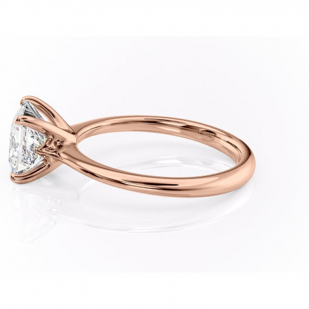 Inel de logodnă Zirena din aur Rose 14kt cu moissanite tăietură princess – Solitar rafinată pentru profil jos | Personalizează și configurează gratuit online [5]