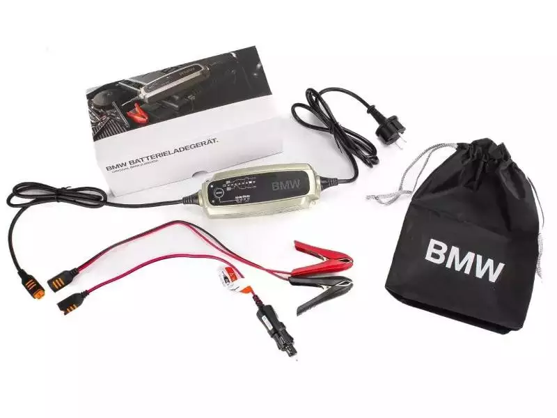 BMW Motorrad Battery Charger Plus (230V/50HZ ECE) [4]