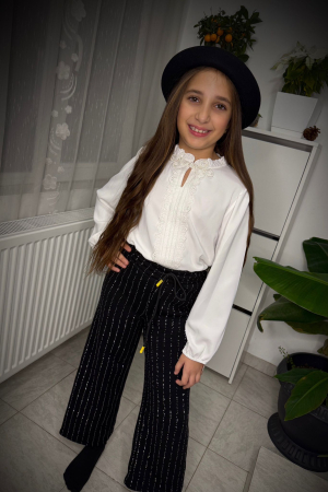 Pantaloni si Colanti - PANTALONI NEGRI CU PIETRICELE