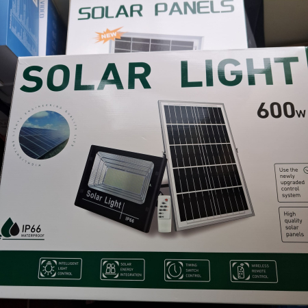 Proiector Solar SSA 600W – Iluminat Puternic pentru Curți, Depozite și Hale | Moonsky Retail SRL [7]