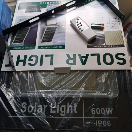 Proiector Solar SSA 600W – Iluminat Puternic pentru Curți, Depozite și Hale | Moonsky Retail SRL [8]