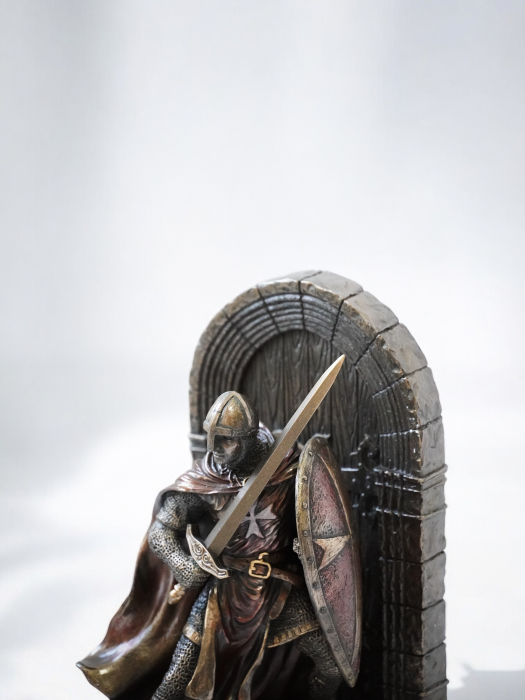 Cruciat maltez - Statuie premium din bronz și rășină/ Suport de cărți [6]