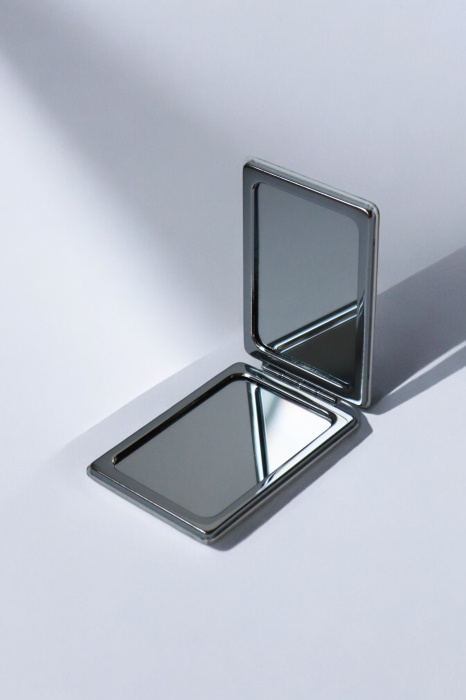 Strămoș - oglindă de poșetă cu motive tradiționale din Maramureș [3]