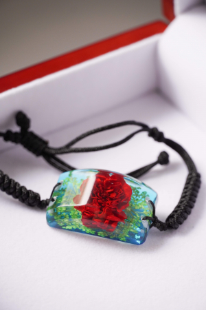 De purtat - Brățară cu trandafir înrămat în rășină