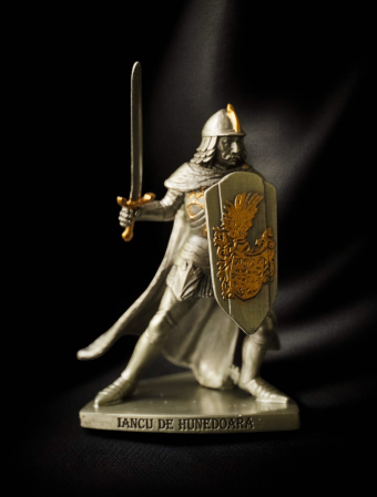 Iancu de Hunedoara - Statuetă din plumb sau rășină cu personaje istorice românești [3]