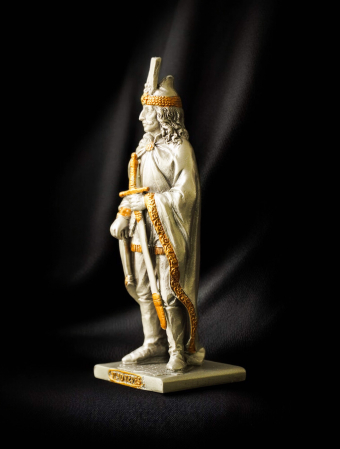 Vlad Țepeș - Statuetă din plumb sau rășină cu personaje istorice românești [4]