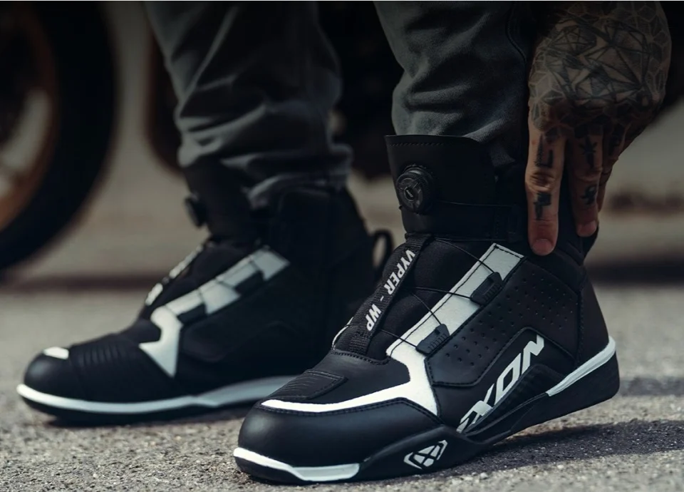 Ghete moto Urban/Roadster barbati All Season Ixon model Vyper WP MS culoare: negru/alb (100% waterproof) [4]