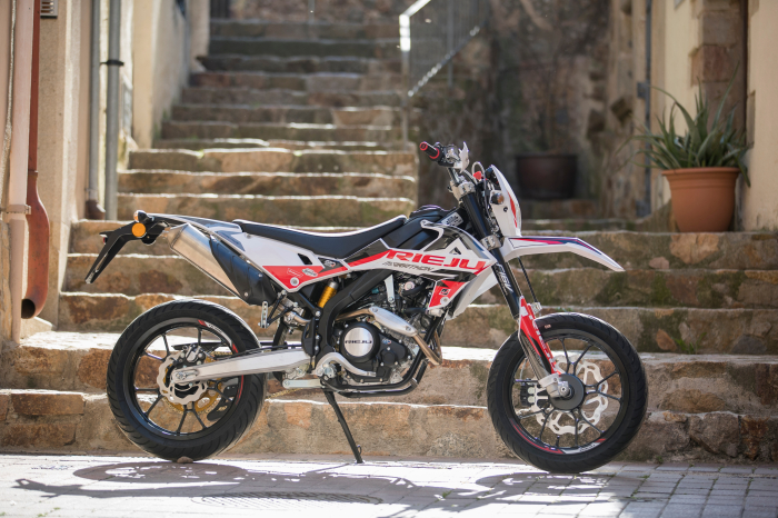 MARATHON 125 SM PRO 2026 [4]