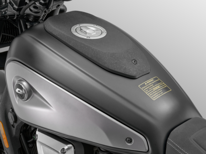 SRV 600 V [11]