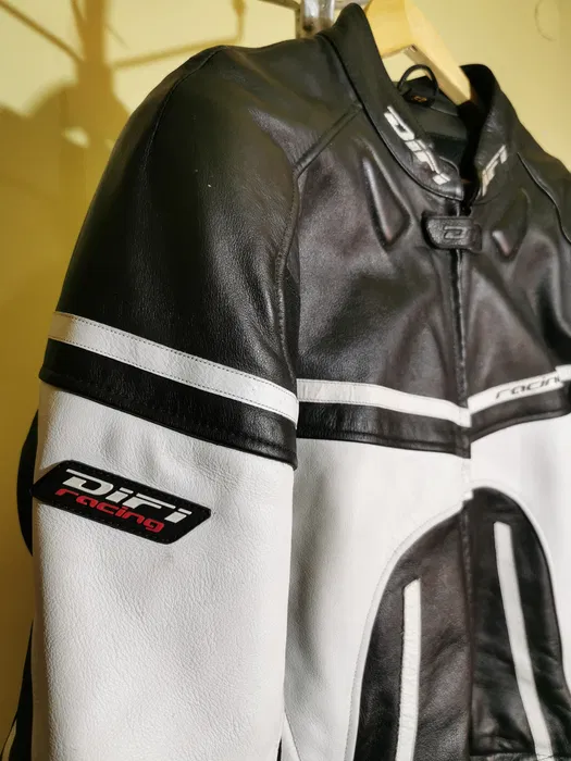 Costum piele barbati doua piese marime 52/102 [2]