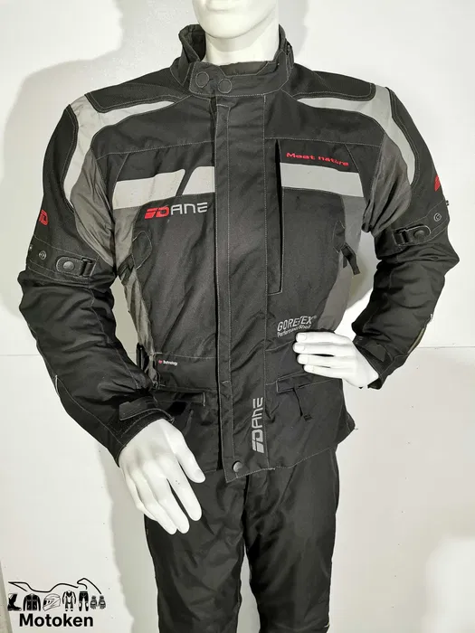 Costum textil barbati DANE Goretex marime 50/52 [1]