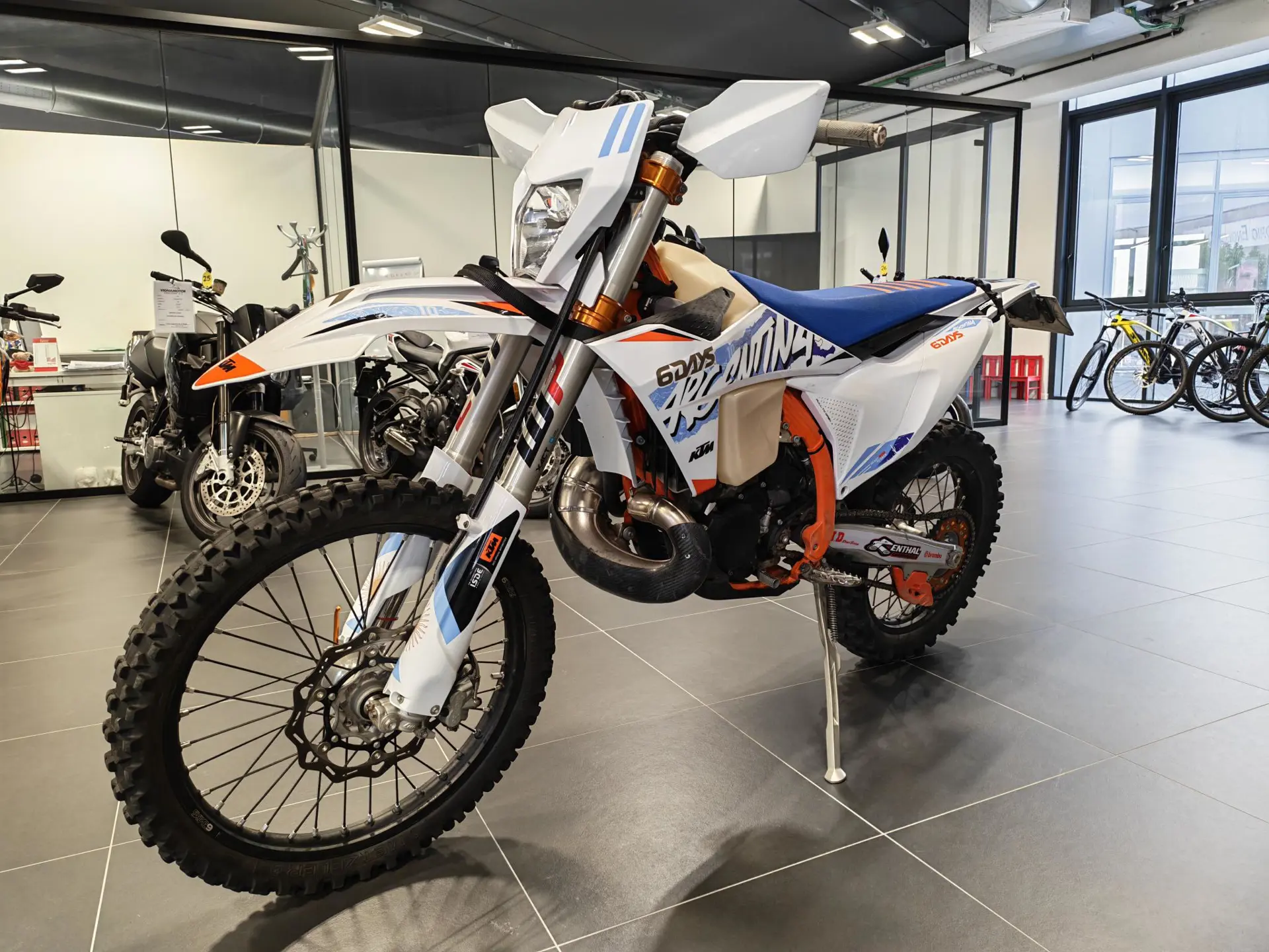 Motocicleta Rulată KTM 300 EXC Six Days (2023) – 2.584 km, Euro 5 (Anvelope 90%) [3]