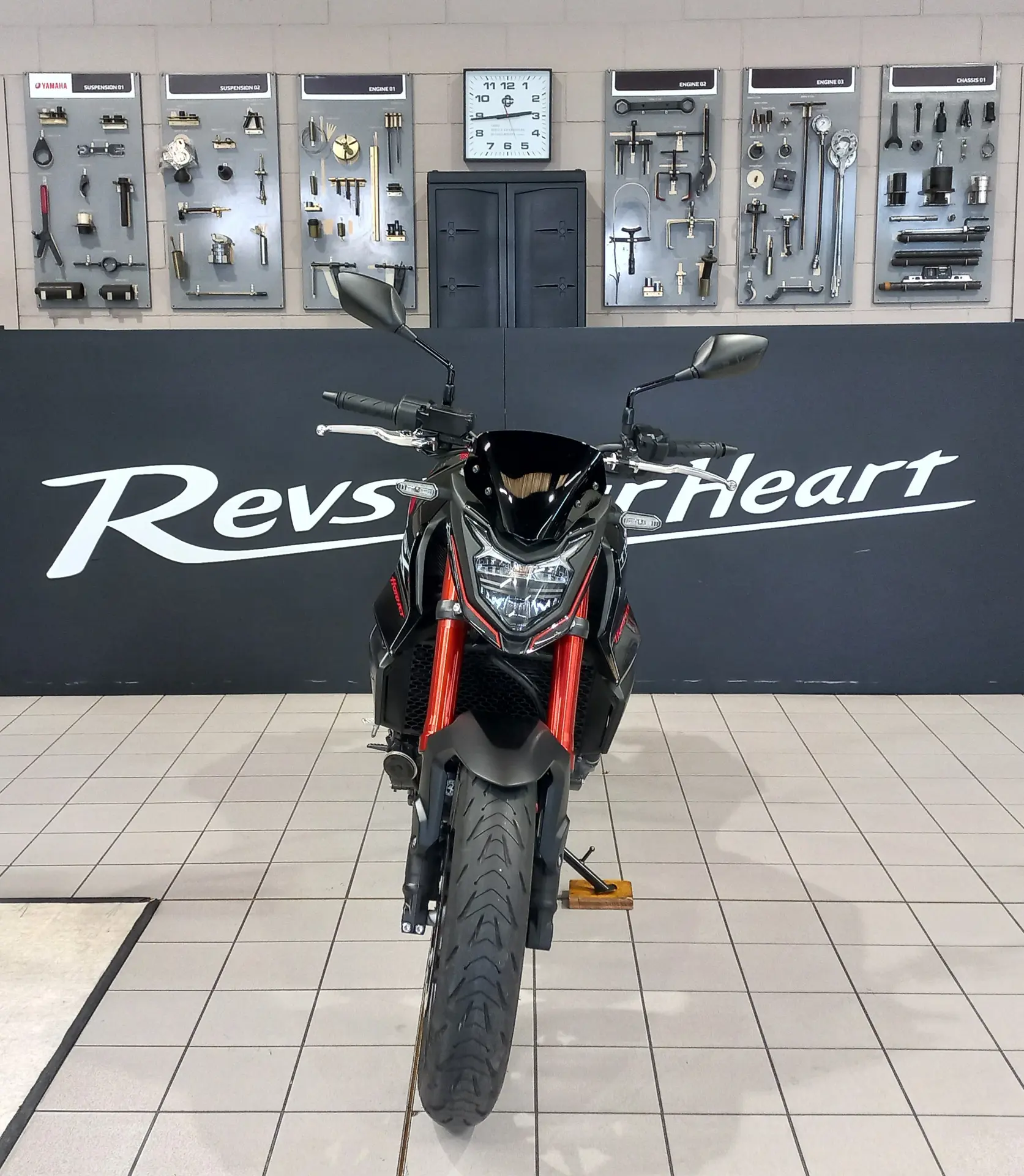 Honda Hornet 750 Second Hand [3]