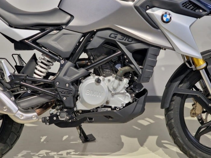 Motocicleta BMW GS310 [6]