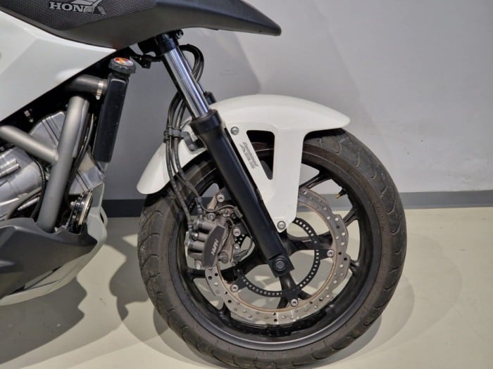 Motocicleta Honda NC700X [7]