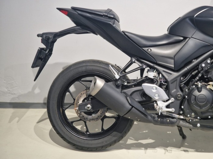 Motocicleta Yamaha MT-03 [5]