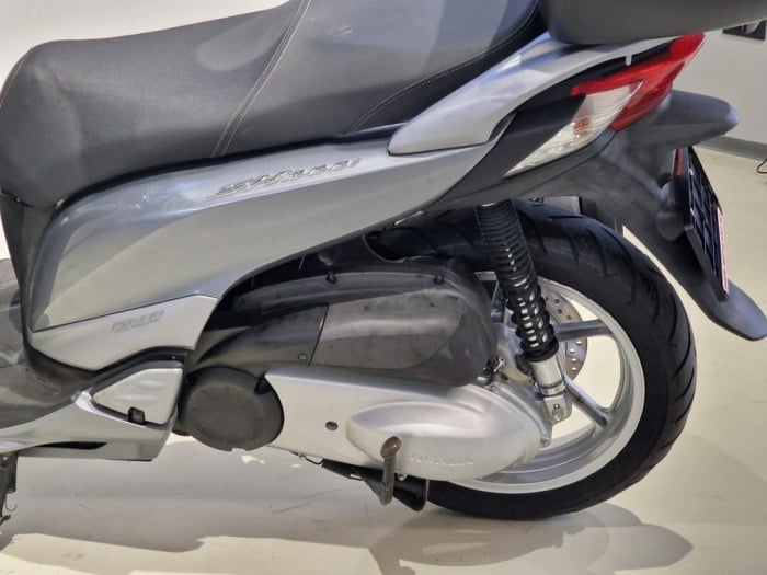 Scuter Honda SH300i [8]