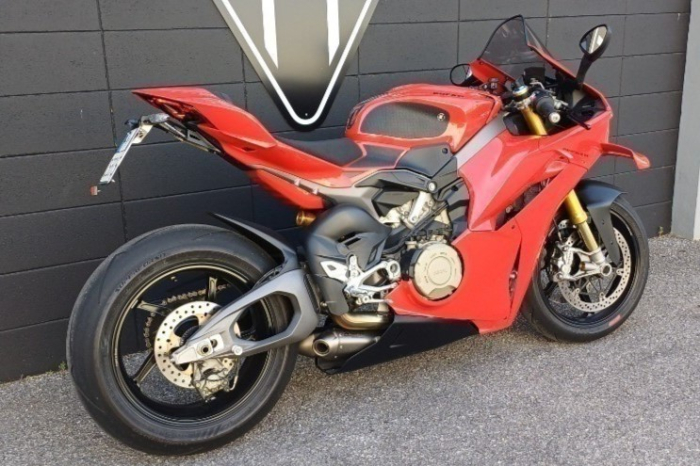 DUCATI Panigale V4 1100 S [6]